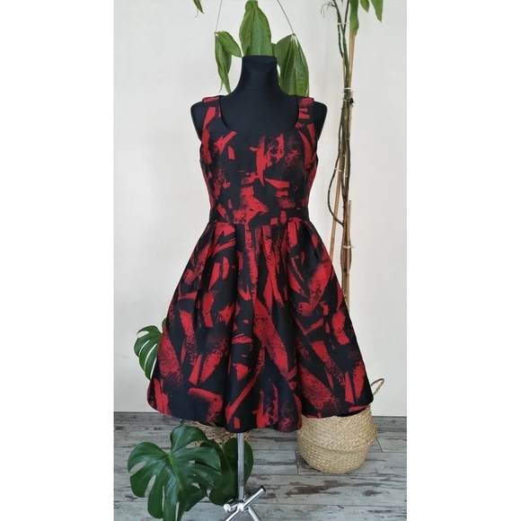 KAREN MILLEN Patterned Midi Dress Red/Black Size 8 - Picture 1 of 8